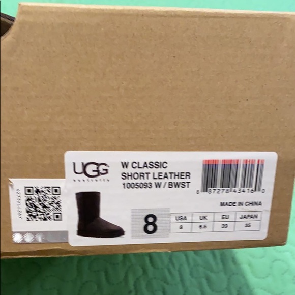 Leather Uggs - Picture 2 of 2